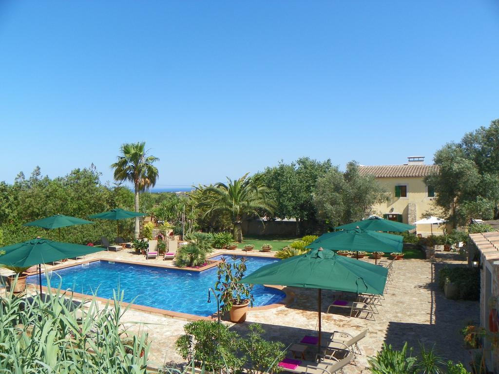 Agroturisme Can Bessol S'Horta Exterior photo