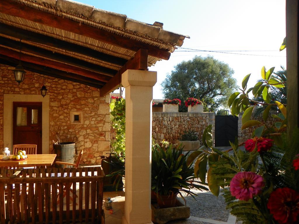 Agroturisme Can Bessol S'Horta Room photo