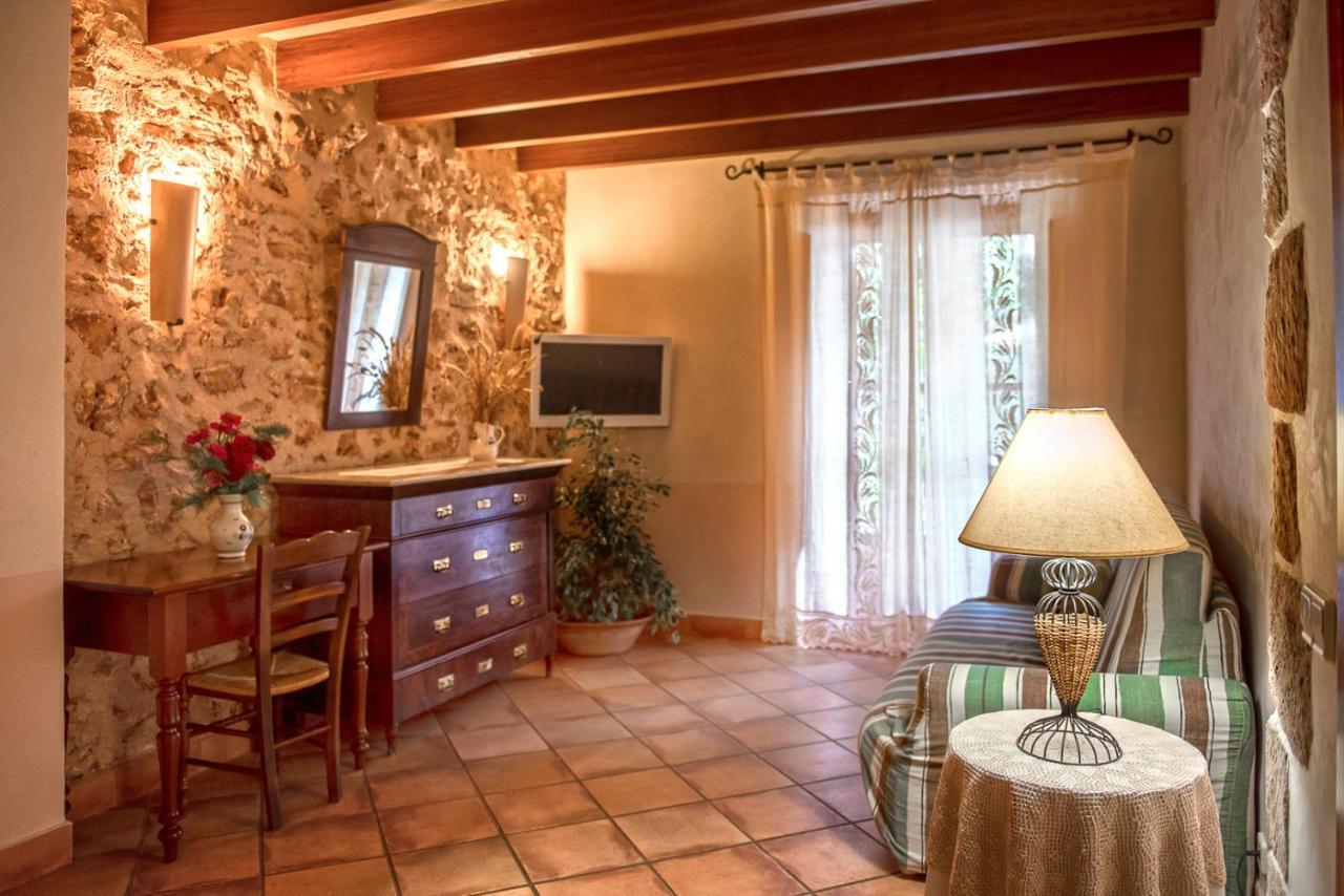 Agroturisme Can Bessol S'Horta Exterior photo
